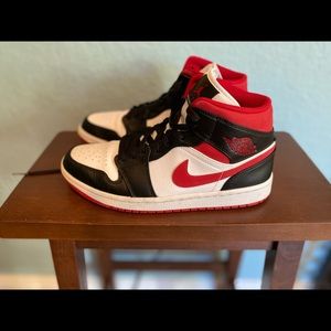 Nike Air 1 Jordan Red & Black